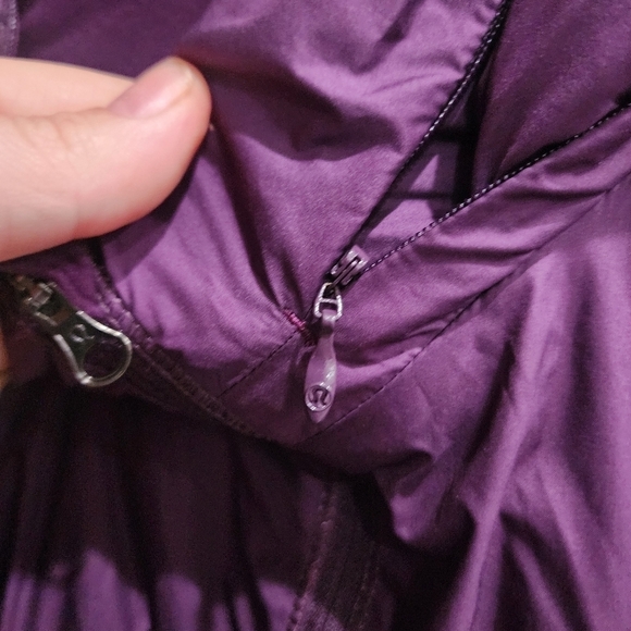 LULULEMON Purple  Water resistant Jacket - Picture 4 of 5